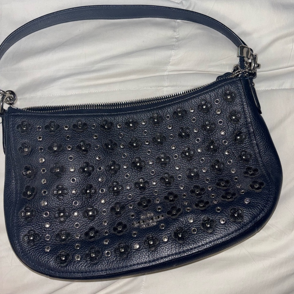 Coach Chelsea crossbody purse in navy blue. - Picture 2 of 8